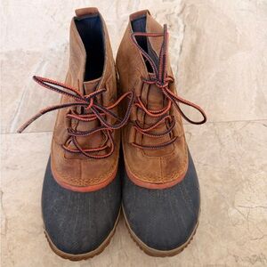 Sorel Duck Boots Womens 8 Caramel Brown Leather Waterproof Out 'N About